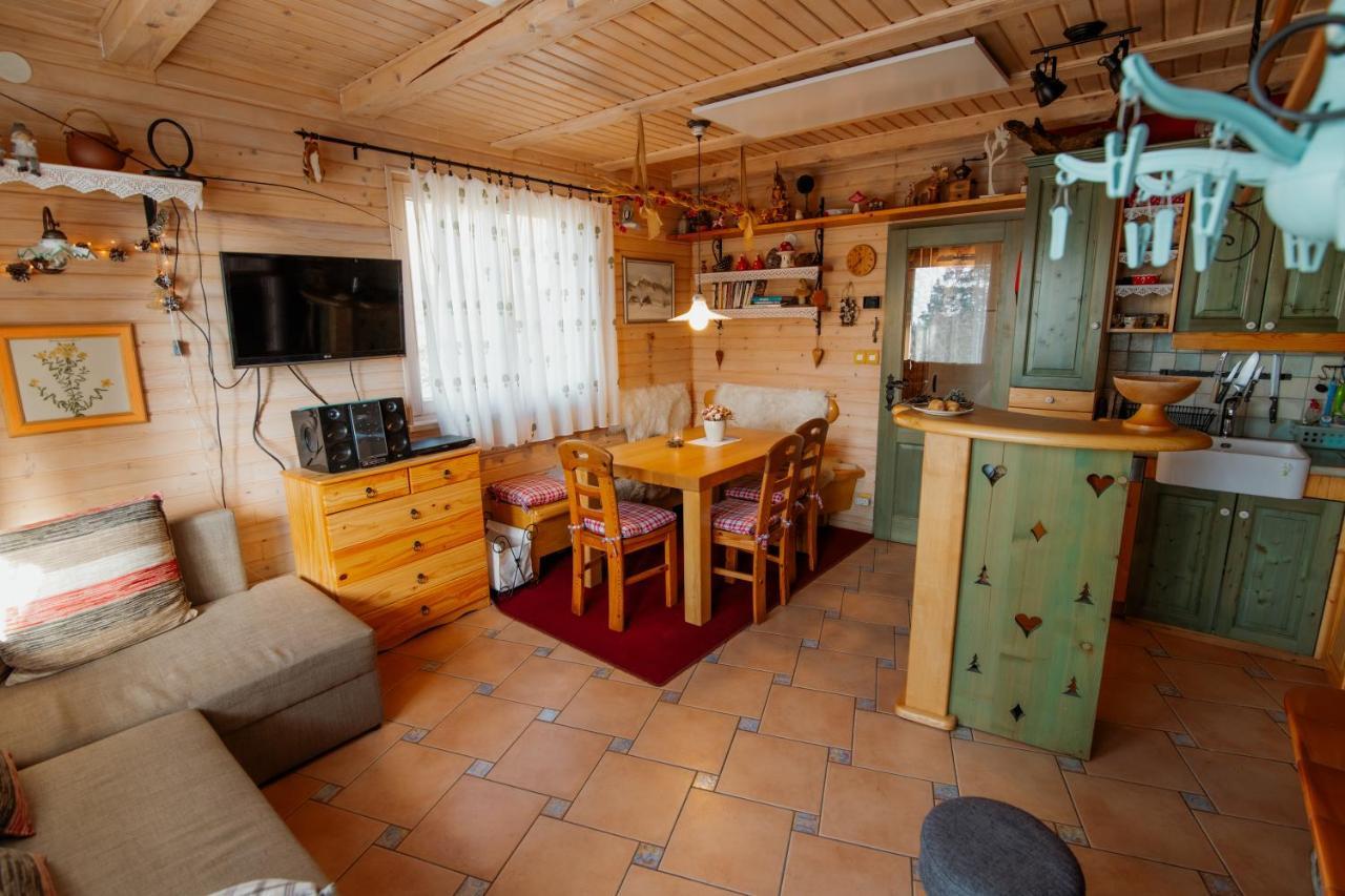 Chalet Alpinka Cerklje na Gorenjskem Exterior photo